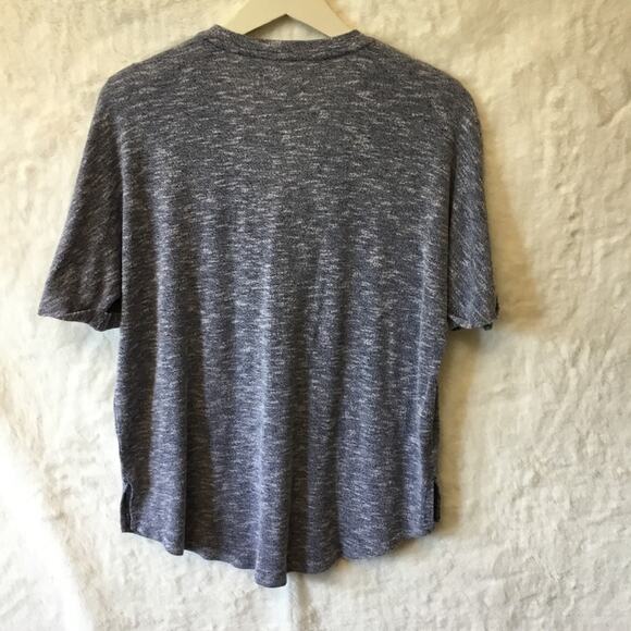 Lou & Grey Gray V-Neck Short Sleeve Top - Picture 5 of 9